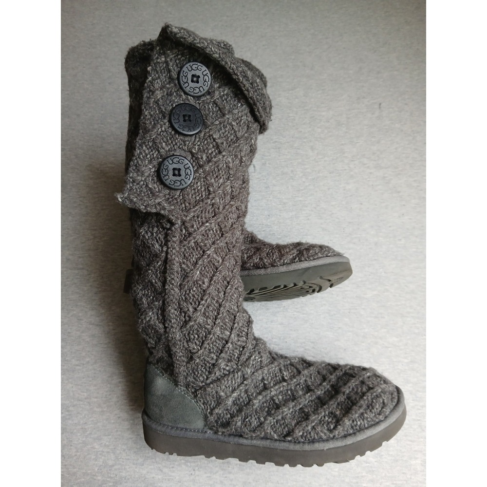Ugg Boots 8 Knit Cardy Lattice Knit Tall  Comfort Casual Adjustable Button Grey